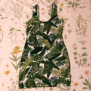 Leaf Print Body-Con Dress